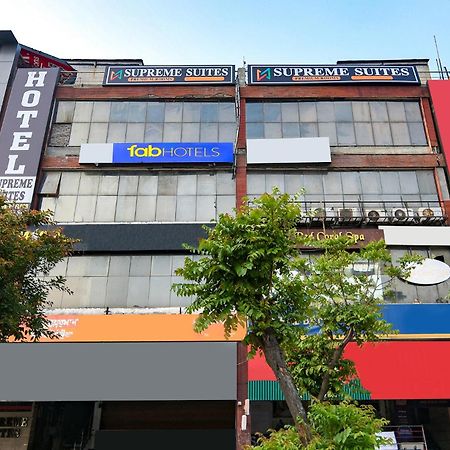 Fabhotel Supreme Suites Ludhiana Esterno foto