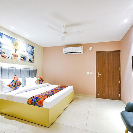 Fabhotel Supreme Suites Ludhiana Esterno foto
